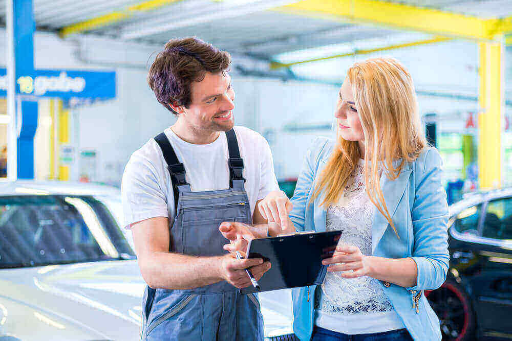 Asking an Auto Body Shop Tough Questions About Your Vehicle Repair